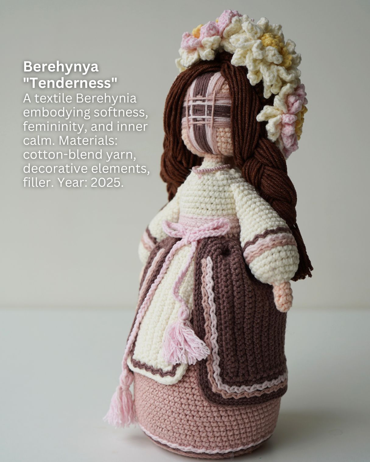 TEXTILE DOLLS BY LILIIA PALII