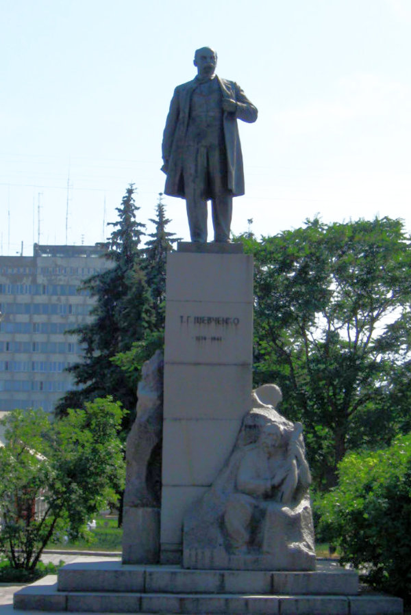 Taras Shevchenko monument in Cherkasy
